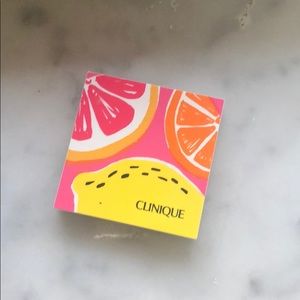 Clinque eyeshadow